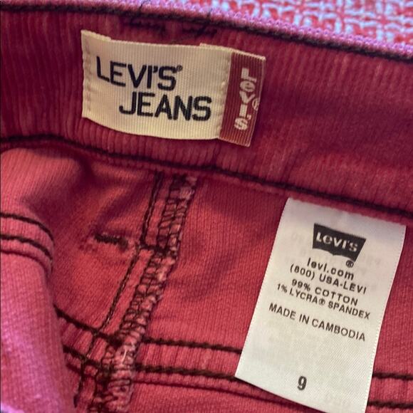 Levi’s pink 9 corduroy skirt - Picture 2 of 5